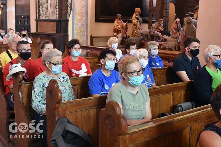 Pożegnanie pieszych pątników pieszej pielgrzymki na Jasną Górę