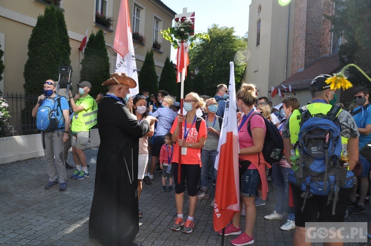 Pielgrzymka z Zielonej Góry do Otynia