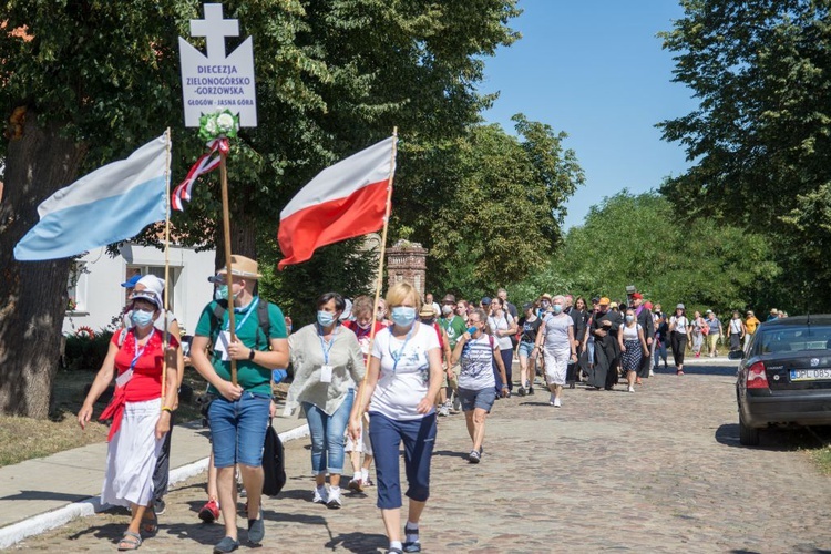 Jednodniowa Piesza Pielgrzymka z Głogowa do Piersnej - cz. II