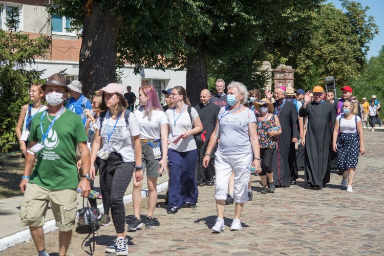 Jednodniowa Piesza Pielgrzymka z Głogowa do Piersnej - cz. II