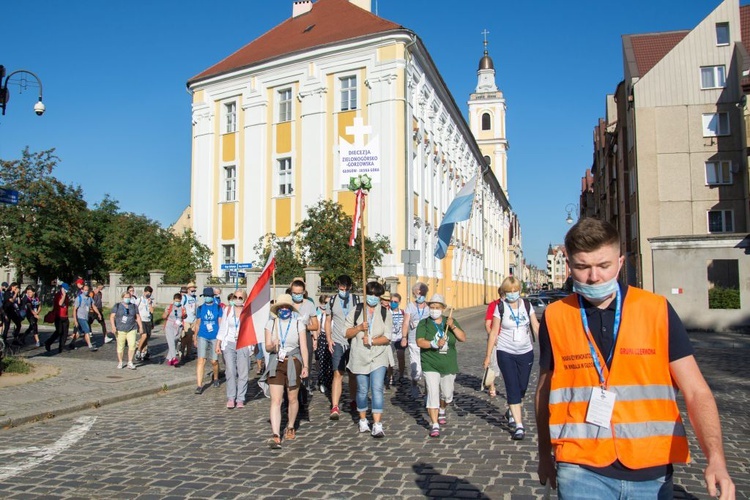 Jednodniowa Piesza Pielgrzymka z Głogowa do Piersnej - cz. II