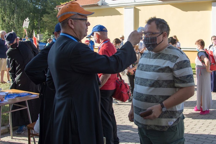 Jednodniowa Piesza Pielgrzymka z Głogowa do Piersnej - cz. II