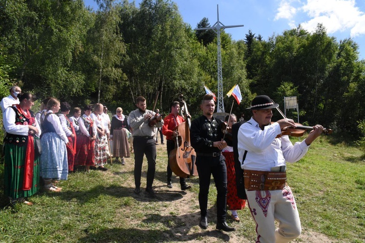 Krzyż w Obidzy