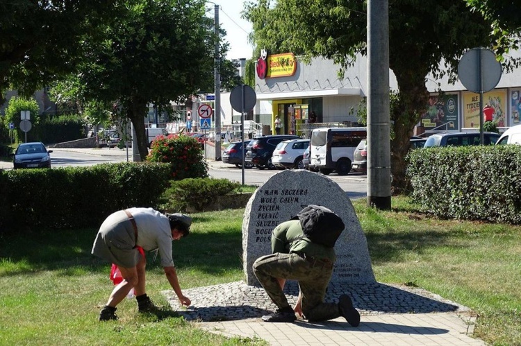 Harcerze ze Wschowy uczcili Powstańców Warszawskich