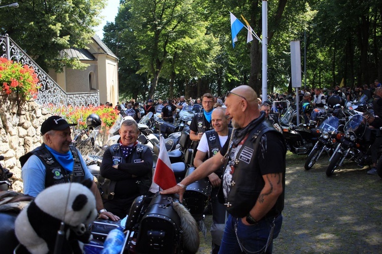 Pielgrzymka motocyklistów na Górę Świętej Anny