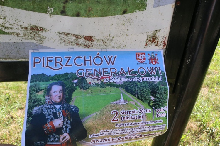 265. rocznica urodzin gen. Dąbrowskiego w Pierzchowcu koło Gdowa