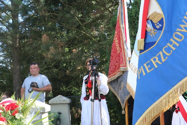 265. rocznica urodzin gen. Dąbrowskiego w Pierzchowcu koło Gdowa