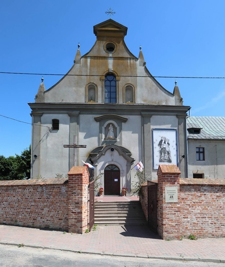 Rywałd. Sanktuarium Matki Bożej Rywałdzkiej.