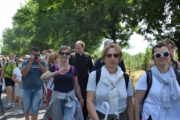 Pielgrzymka do Białej Rawskiej