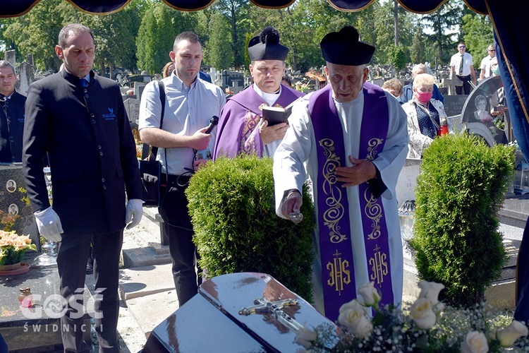 Pogrzeb Stanisława Rondzistego, nadzwyczajnego szafarza