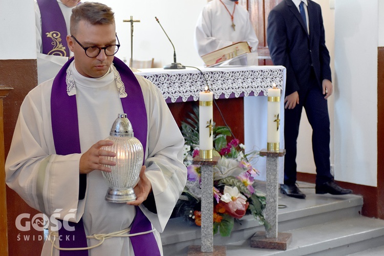 Pogrzeb Stanisława Rondzistego, nadzwyczajnego szafarza