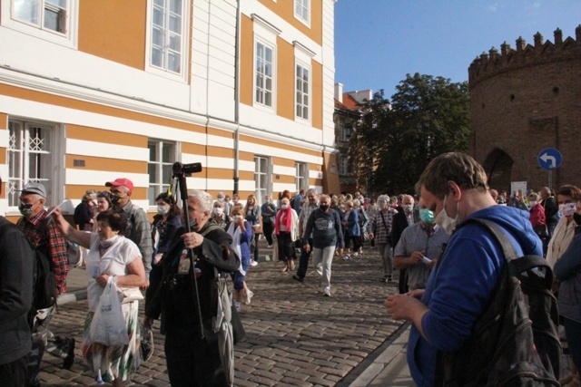 Msza św. na rozpoczęcie 309. WPP. Pątnicy ruszyli za oficjalną pielgrzymką