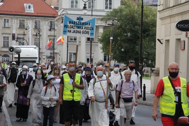 Msza św. na rozpoczęcie 309. WPP. Pątnicy ruszyli za oficjalną pielgrzymką