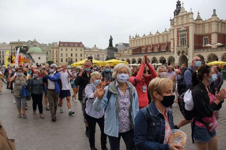 Rozpoczęcie 40. Pieszej Pielgrzymki Krakowskiej - cz. 1