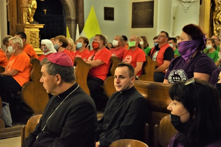 ŁPPM na Jasną Górę - Apel w lowickiej katedrze.