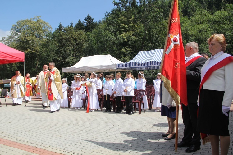 Jaworzna. Kapłani na medal