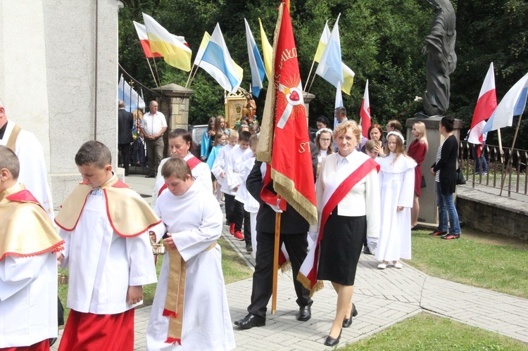 Jaworzna. Kapłani na medal