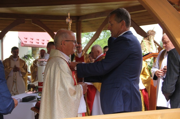 Jaworzna. Kapłani na medal