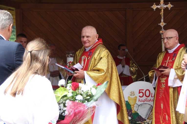 Jaworzna. Kapłani na medal