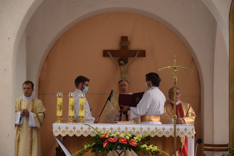 Nowy Sącz. Główna uroczystość odpustowa na sądeckiej górze Tabor