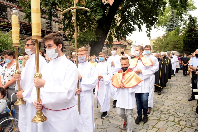 Nowy Sącz. Główna uroczystość odpustowa na sądeckiej górze Tabor