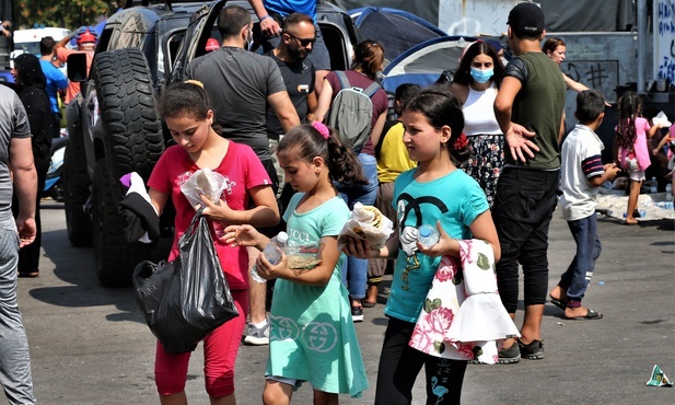 Papież Franciszek przekazał 250 tys. euro na pomoc dla Libanu