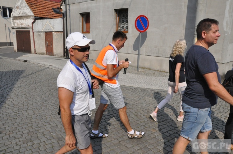 Piesza pielgrzymka z Zielonej Góry do Otynia