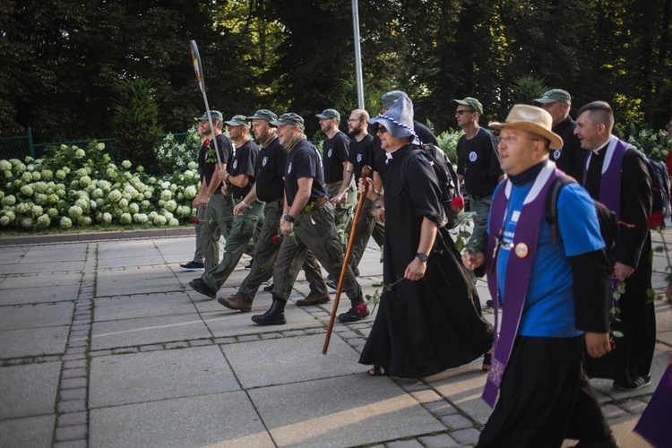 Zakończenie XVII Pieszej Pielgrzymki Świdnickiej - cz. 1