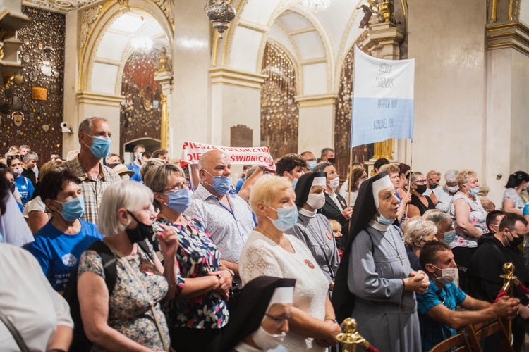 Zakończenie XVII Pieszej Pielgrzymki Świdnickiej - cz. 1