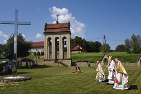 Poświęcenie krzyża misyjnego.