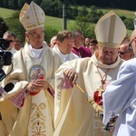 Stawisza. Poświęcenie pomnika i kaplicy św. Jana Pawła II