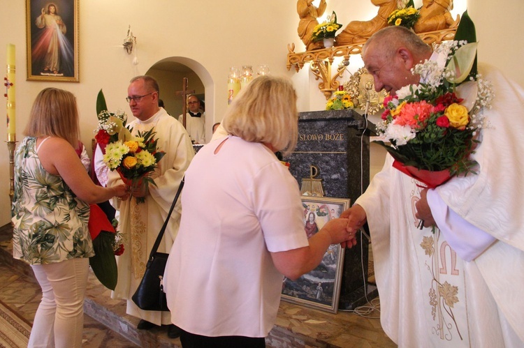 Stawisza. Poświęcenie pomnika i kaplicy św. Jana Pawła II