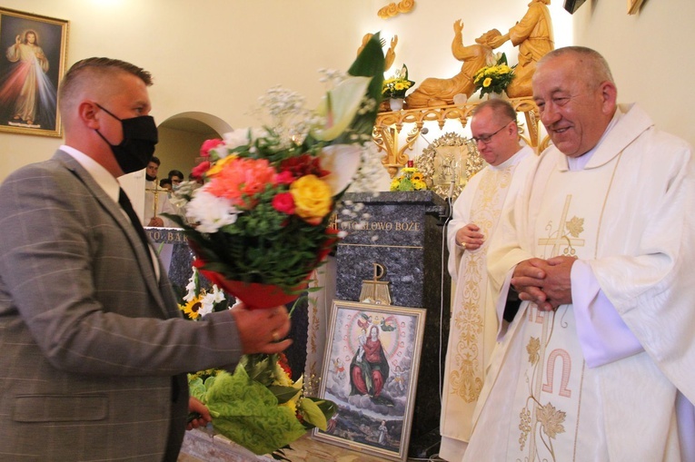 Stawisza. Poświęcenie pomnika i kaplicy św. Jana Pawła II