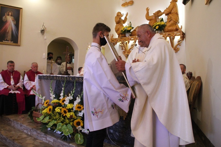 Stawisza. Poświęcenie pomnika i kaplicy św. Jana Pawła II