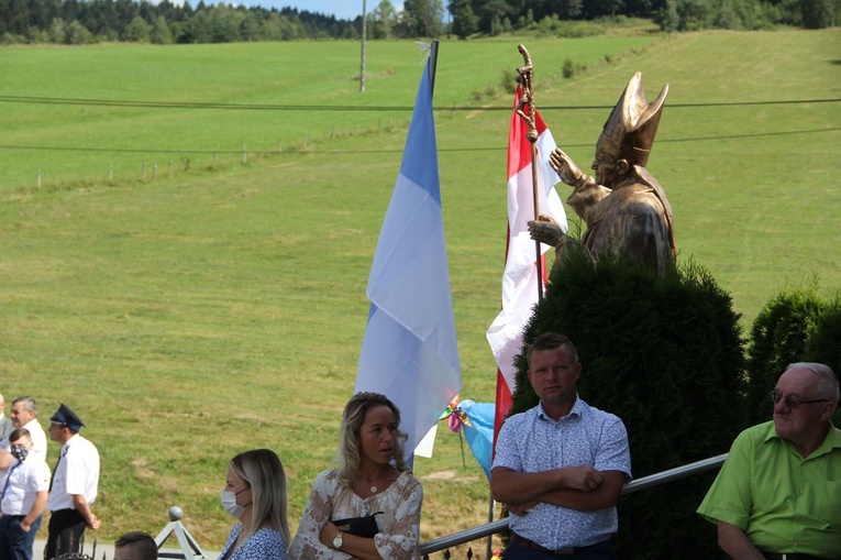 Stawisza. Poświęcenie pomnika i kaplicy św. Jana Pawła II