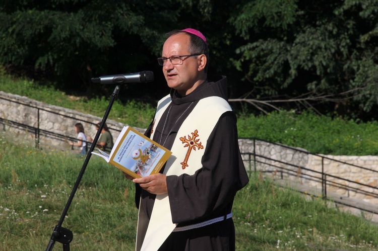 Olsztyn k. Częstochowy. Przeprośna Górka