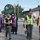 Po raz 25. wyruszyła Łowicka Piesza Pielgrzymka Młodzieżowa.