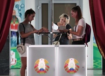 Wybory na Białorusi nie były ani wolne, ani uczciwe; możliwa reakcja