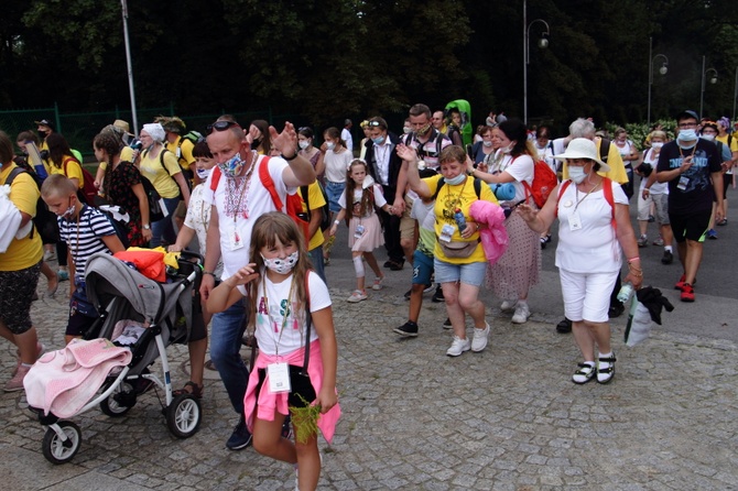 Wejście 40. Pieszej Pielgrzymki Krakowskiej na Jasną Górę