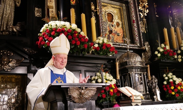 Mszy św. przewodniczył i homilię wygłosił bp Wiesław Szlachetka.