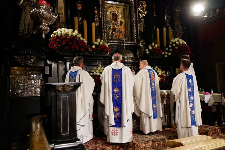 Eucharystia na Jasnej Górze na zakończenie pieszych pielgrzymek