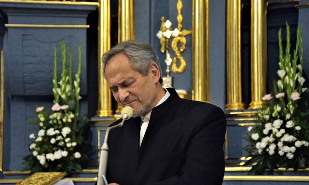 Papież Polak od wielu lat inspiruje J. Zelnika.