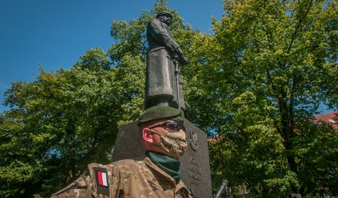 Gliwice. Uroczystość w rygorze sanitarnym