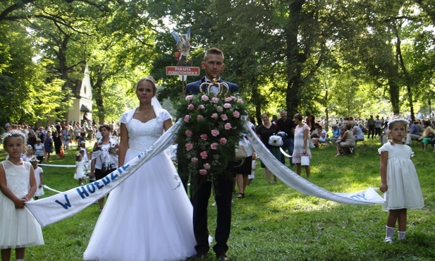 Abp Jędraszewski: Całą ziemską wędrówkę nosimy w sobie pieczęć boskości