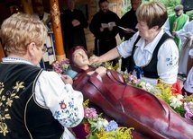 Tajemnica zaśnięcia i chwała wniebowzięcia. Celebracja na Świętej Górze