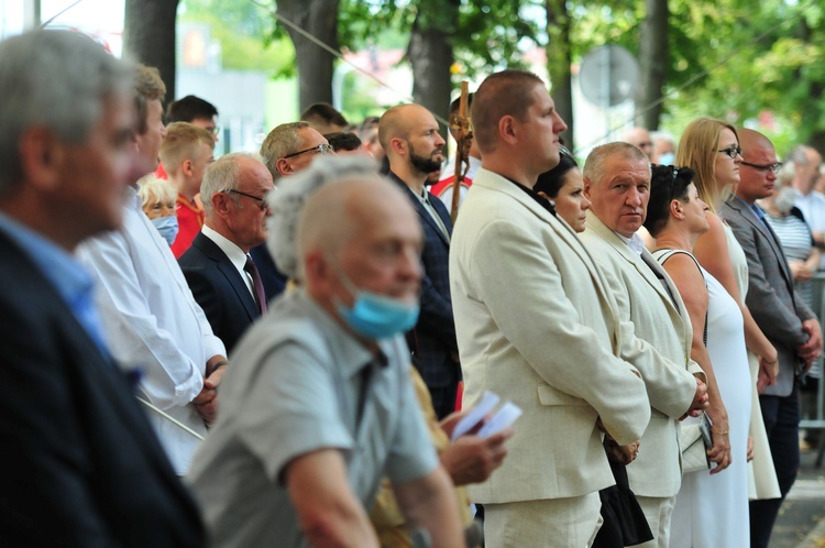 Odsłonięto pomnik kard. Stefana Wyszyńskiego