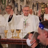 Matka Boża Łaskawa z hetmańską buławą [GALERIA ZDJĘĆ]