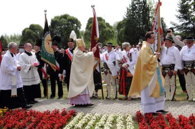 Odpust w sanktuarium Matki Bożej Królowej Podhala w Ludźmierzu 2020