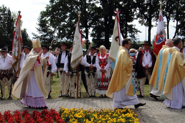 Odpust w sanktuarium Matki Bożej Królowej Podhala w Ludźmierzu 2020