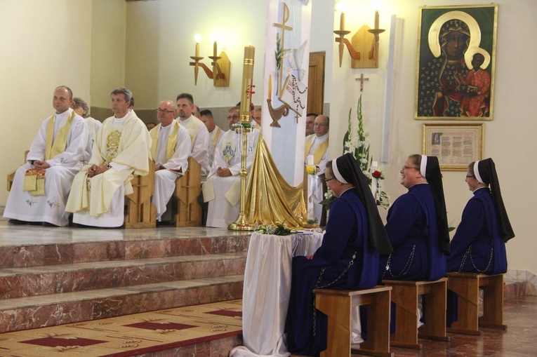 Kąclowa. Śluby wieczyste